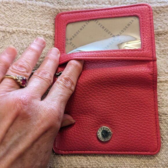 Steve Madden Hot Pink ID Credit Card Holder Keychain Wallet - Picture 4 of 11